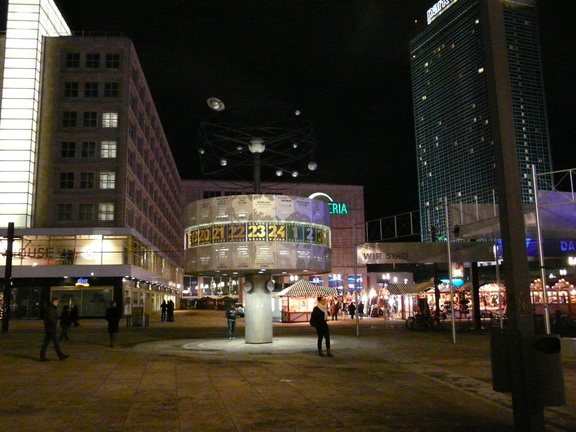 Weltzeituhr Alexanderplatz-1